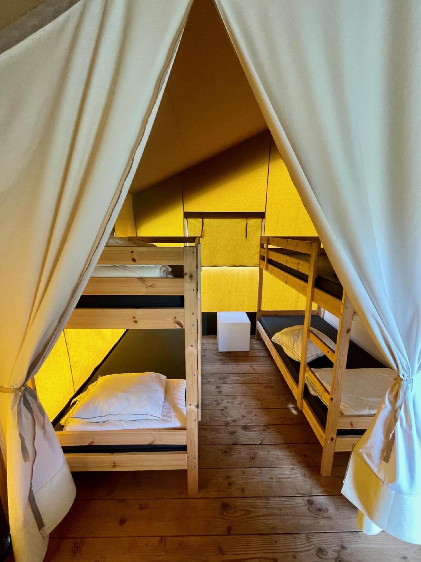 Safaritent At Camping Gt Keiheuvel Balen Pokoj fotografie